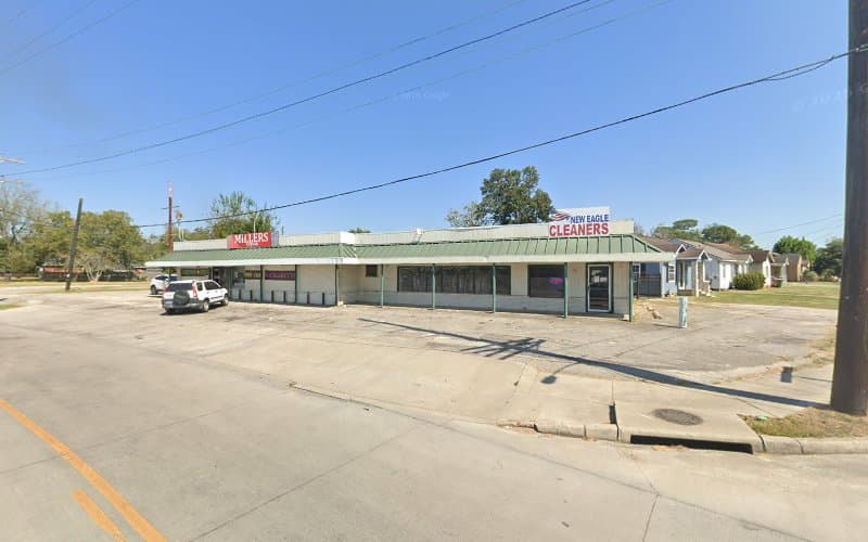 New Eagle Cleaners in Beaumont, TX