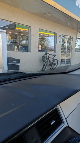Woden Road Kwik Stop