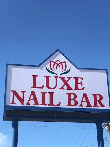 Luxe Nail Bar in Orange, TX