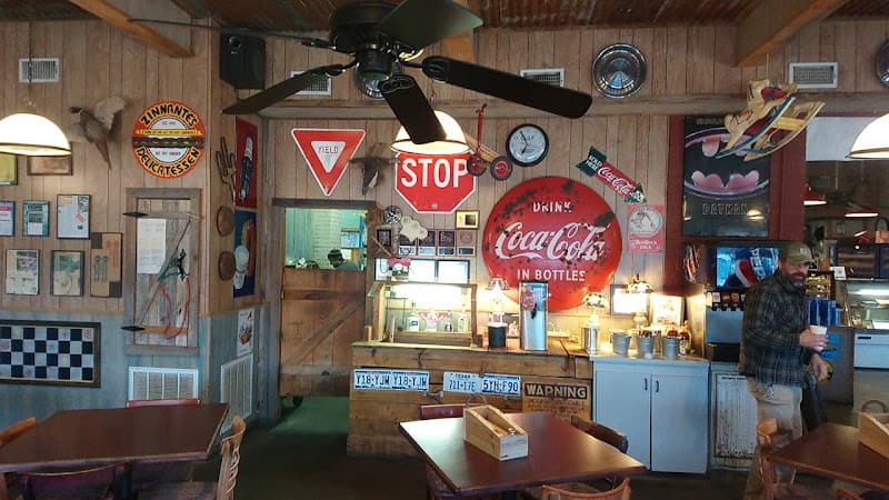 Z's Fillin Station