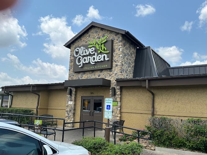 Olive Garden Italian Restaurant in Beaumont, TX