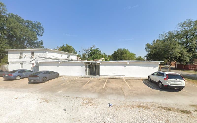 Dhaka Apartments in Beaumont, TX