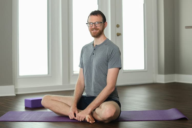 Arrie Allen Tucker, Yoga. Massage. Meditation.