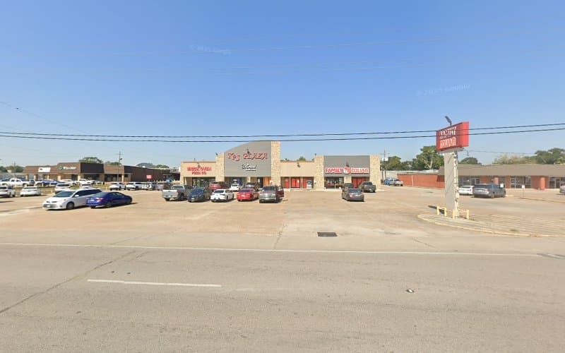 Nederland Hardware in Nederland, TX