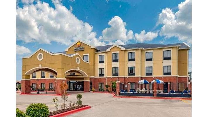 Comfort Inn & Suites Port Arthur-Port Neches in Port Arthur, TX