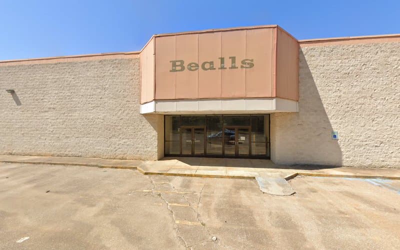 Roses Discount Store