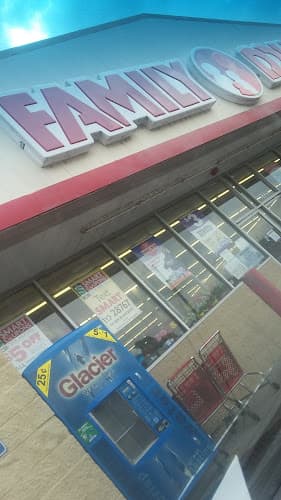 Family Dollar in Port Neches, TX