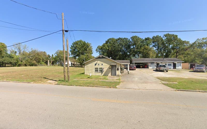 Kut Klose in Beaumont, TX