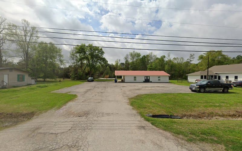 Orangefield church of Christ in Orange, TX
