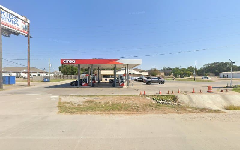 FOOD MART in Nederland, TX