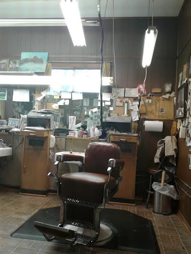 Arriola Barber Shop in Nacogdoches, TX