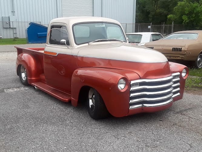 Peveto's Custom Paints in Bridge City, TX