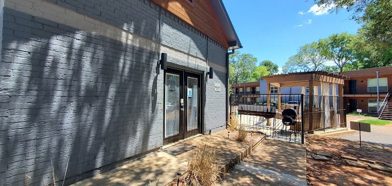 Social House Apartments
