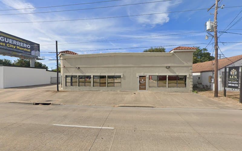 Lux Realty TX- Southeast Texas Real Estate