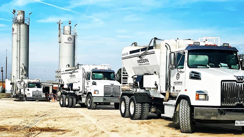 Modern Concrete & Materials - Dollinger Yard in Beaumont, TX