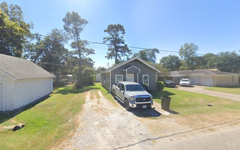 Jrs Roofing and Remodeling Specialties in Port Neches, TX