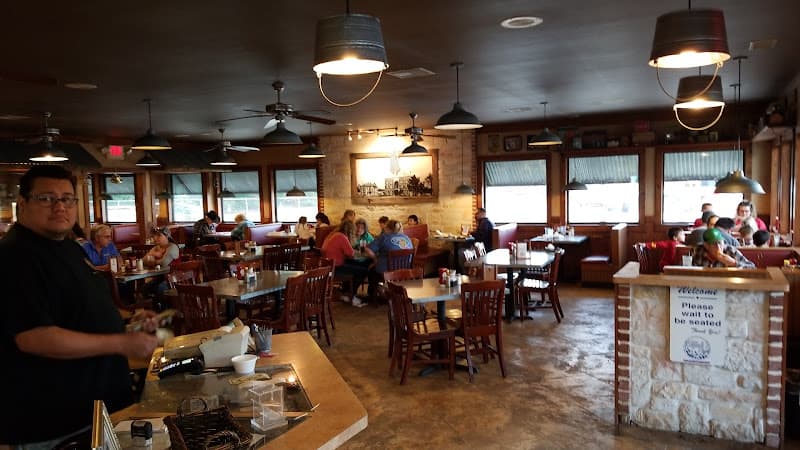 Elijah's Cafe in Woodville, TX
