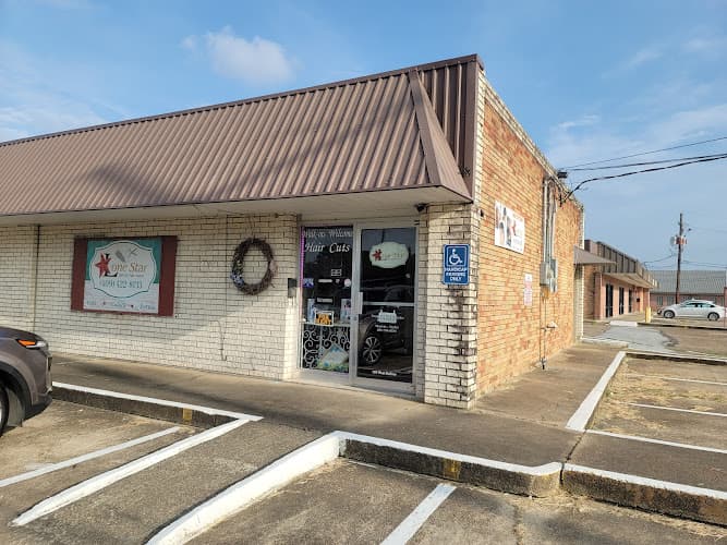 Lone Star Family Hair Salon in Vidor, TX