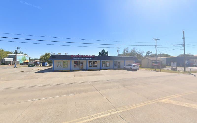 Sunshine Liquor Wine in Groves, TX