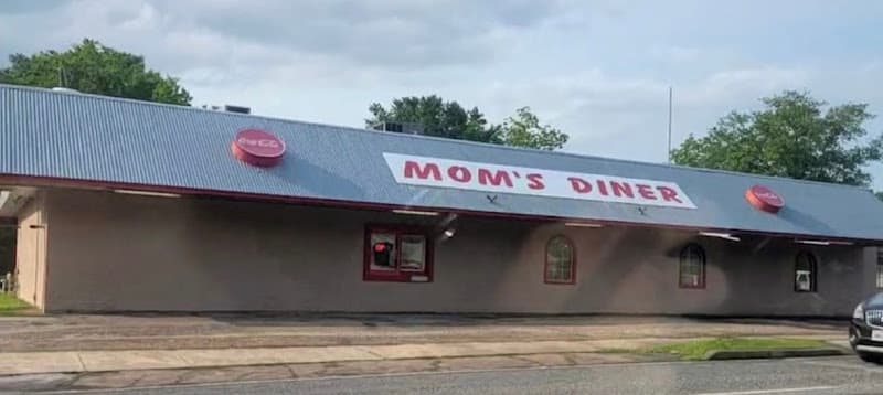 Mom's Diner