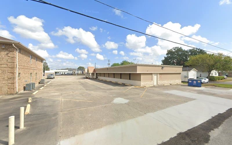 Tarah Driskell JLA Realty in Nederland, TX