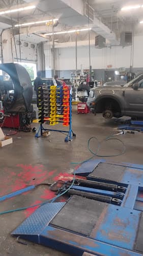 Walmart Auto Care Center in West Orange, TX