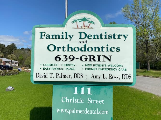 Palmer and Ross Dental in Lufkin, TX