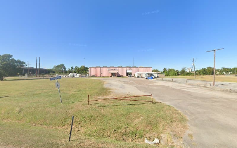 Hollywood Auto in Beaumont, TX