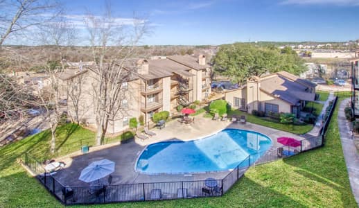 Woodland Trails Apartments in Nacogdoches, TX