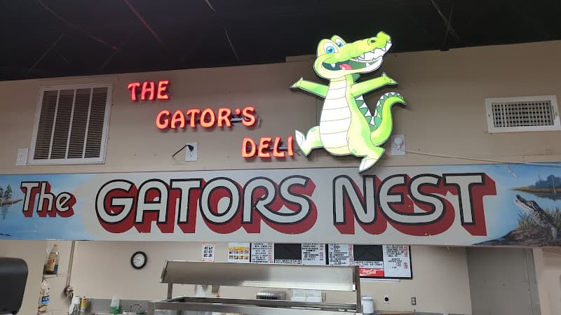 Snappy's Exxpress Mart - Texaco Chevron/Gators Nest in Bridge City, TX