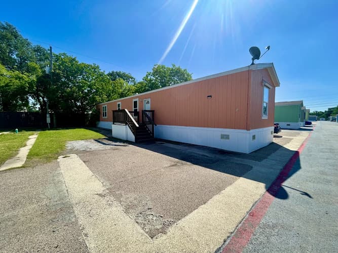 Meadowlark RV & Mobile Home Park in Port Neches, TX