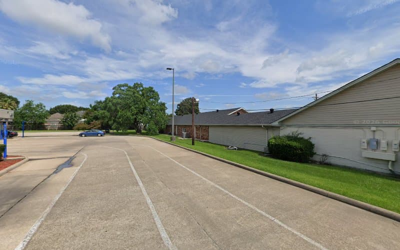 Craig Lance a MD in Nederland, TX