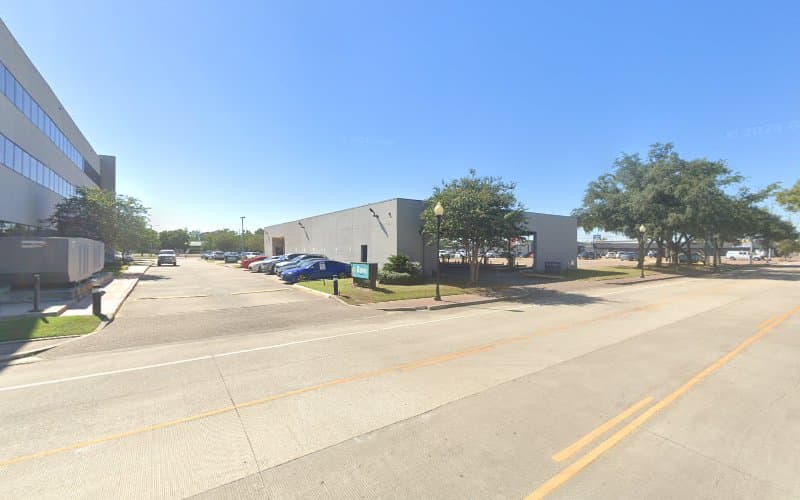 Mobiloil Credit Union Drive-Thru in Beaumont, TX