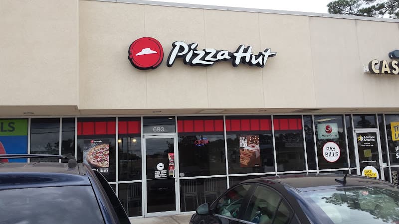Pizza Hut in Lumberton, TX