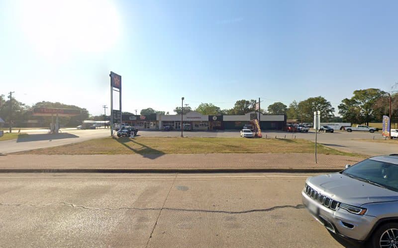 Crockett Oil Lube & Wash
