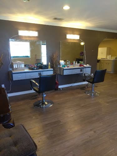 Lavish Lifestyle in Nederland, TX