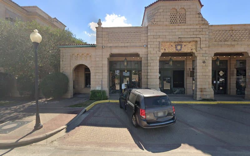 Cave Interiors Antique-Design in Beaumont, TX