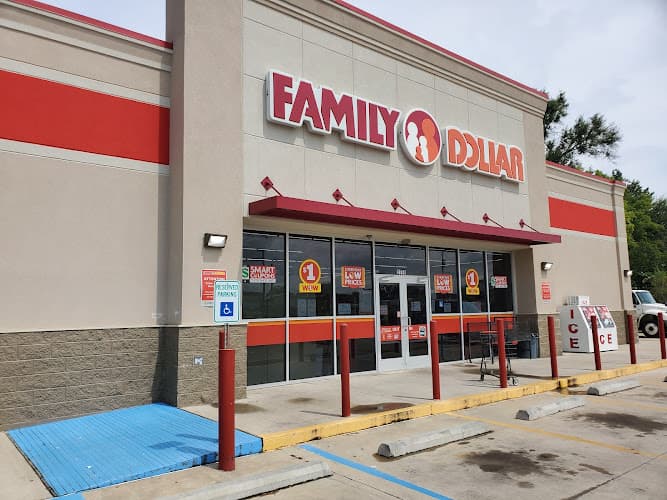 Family Dollar in Beaumont, TX