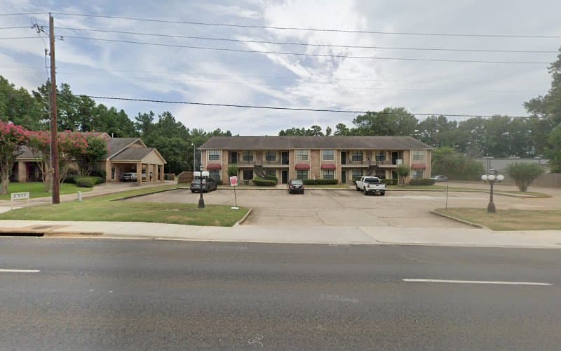 Thousand Oaks in Nacogdoches, TX