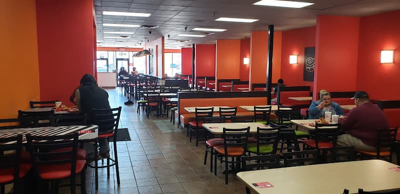 Cicis Pizza in Lufkin, TX