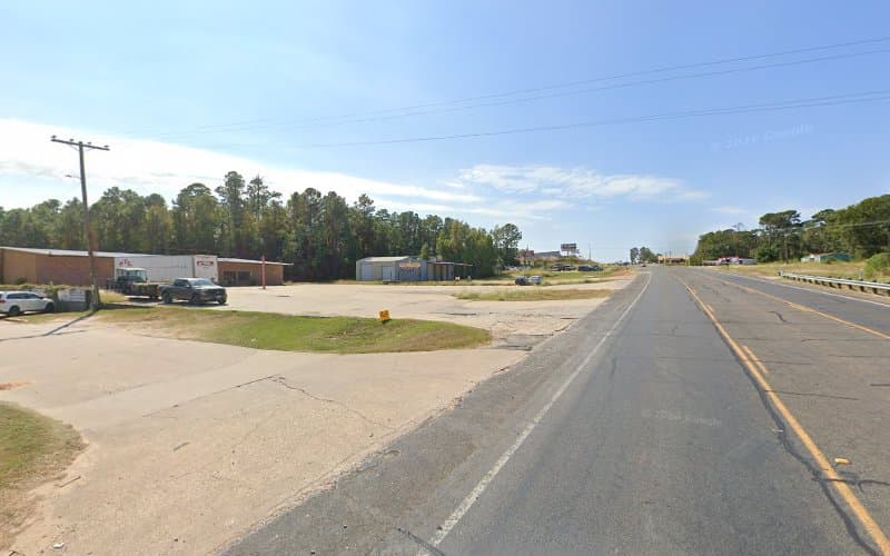 Bubba D's Garage